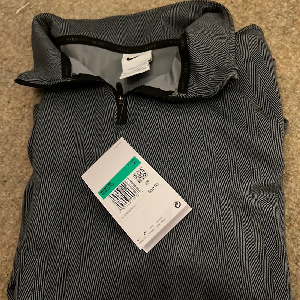 Women’s Nike Quarter zip
